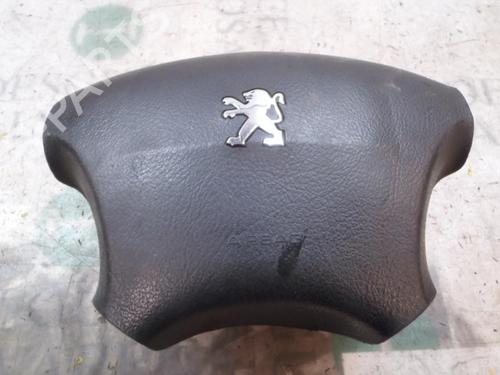 Used Driver airbag PEUGEOT 407 (6D_) 2.0 HDi 135 (6DRHRH, 6DRHRE, 6DRHRG, 6DRHRJ) (136 hp) 3823647