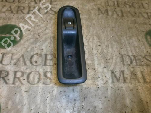 Used Right rear window switch RENAULT GRAND SCÉNIC II (JM0/1_) 1.5 dCi (JM1E) (106 hp) 3757041