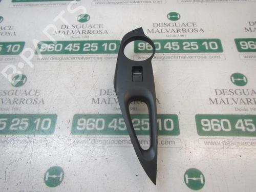 Used Right rear window switch Right rear window switch TOYOTA COROLLA Hatchback (_E21_, _EA1_, _EH1_) [2018-2026] 9104403 9104403