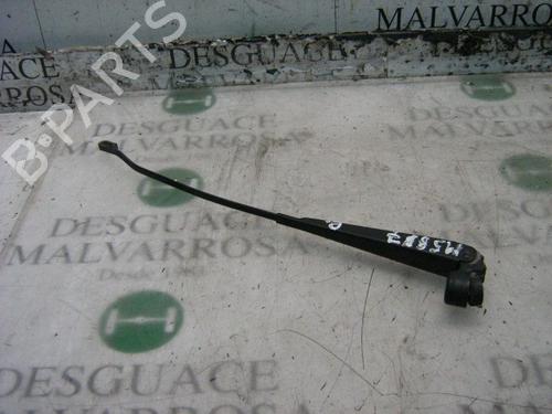 Used Front windshield wiper arm Front windshield wiper arm FORD FIESTA Box Body/MPV (F3L, F5L) 1.3 (60 hp) 3751397 3751397