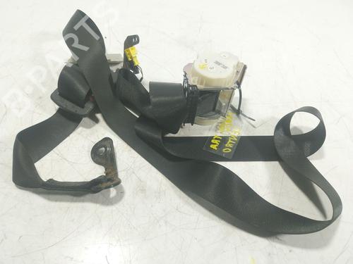 Used Rear center seatbelt Rear center seatbelt MERCEDES-BENZ C-CLASS (W204) C 200 CDI (204.007, 204.006) (136 hp) 19133900 19133900