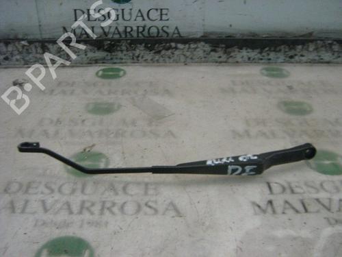 Used Front windshield wiper arm SEAT IBIZA II (6K1) 1.4 16V (75 hp) 3737435