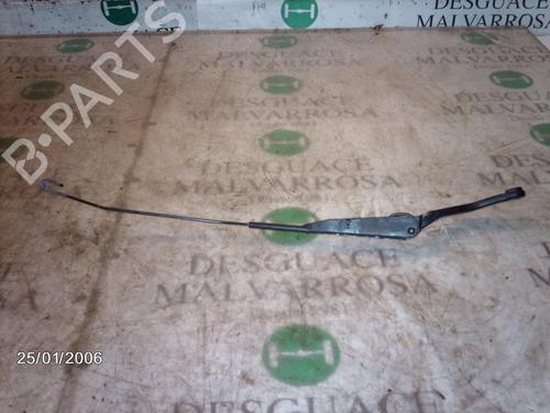 Used Front windshield wiper arm Front windshield wiper arm 3764172 3764172