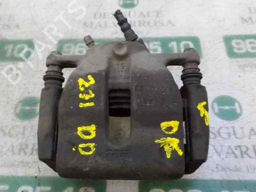 Used Right front brake caliper RENAULT KANGOO / GRAND KANGOO II (KW0/1_) [2008-2025]  11551664