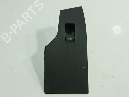 right-front-window-switch-seat-leon-sportstourer-kl8-kld-2020-32983183 main image