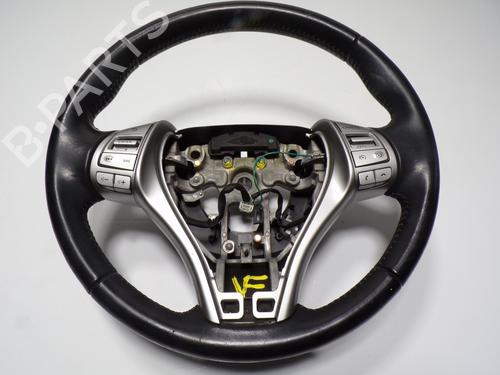 Used Steering wheel Steering wheel NISSAN PULSAR Hatchback (C13) 1.5 dCi (110 hp) 13749612 13749612