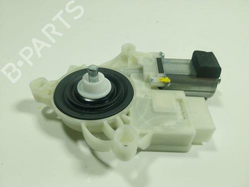 Rudehejsemotor forskærm venstre BMW 3 (G20, G80, G28) 330 i (258 hp) 24575173