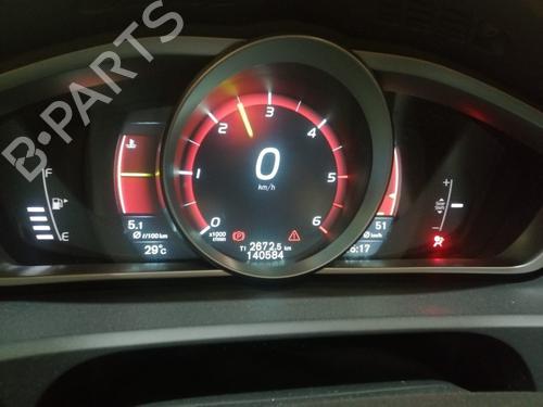 Instrument cluster VOLVO V40 Hatchback (525) D3 | BP7845497C47 