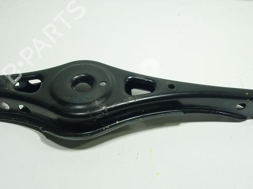 Used Right rear suspension arm Right rear suspension arm OMODA 5 E5 (T19CEV) (204 hp) 36482259 36482259