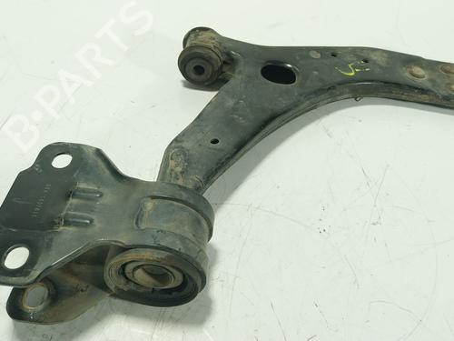 Used Right front suspension arm FORD FOCUS III 1.0 EcoBoost (125 hp) 28571532