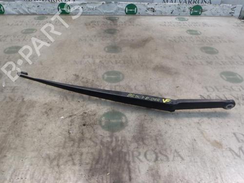 Used Front windshield wiper arm BMW 3 (E46) 320 d (150 hp) 3812396