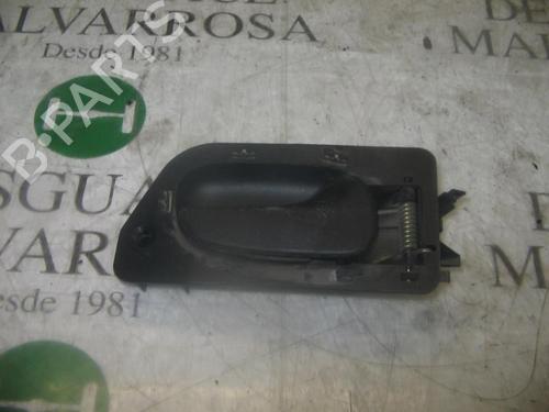 Used Front right interior door handle Front right interior door handle RENAULT LAGUNA I (B56_, 556_) 2.2 D (B56F/2) (83 hp) 3780206 3780206