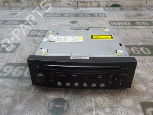 Used Radio Radio 3864058 3864058