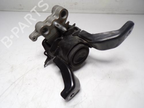 Engine mount TOYOTA AURIS Estate (_E18_) 1.8 Hybrid (ZWE186_, ZWE186R, ZWE186H) | BP13906480M89 