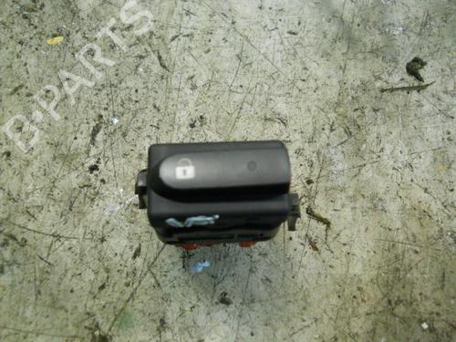 Módulo eletrónico Módulo eletrónico RENAULT CLIO II (BB_, CB_) 1.5 dCi (B/CB07) (65 hp) 3762124 3762124