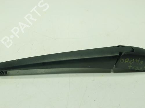 rear-windshield-wiper-arm-toyota-yaris-cross-mxp_-2020-28208213 main image
