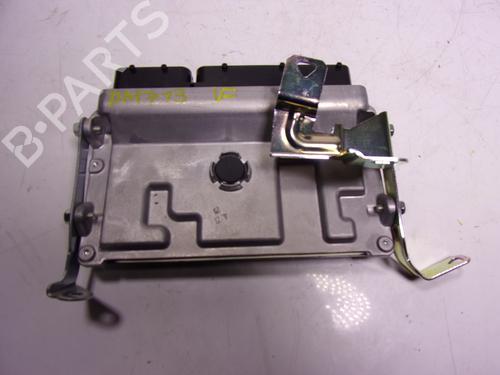 Used Engine control unit (ECU) Engine control unit (ECU) TOYOTA COROLLA Cross (ZVG1_, ZSG1_, MXGH1_, MXGA1_) 1.8 Hybrid (ZVG13) (140 hp) 15848992 15848992