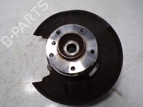Used Right rear steering knuckle BMW 3 (E90) 320 i (150 hp) 10698058