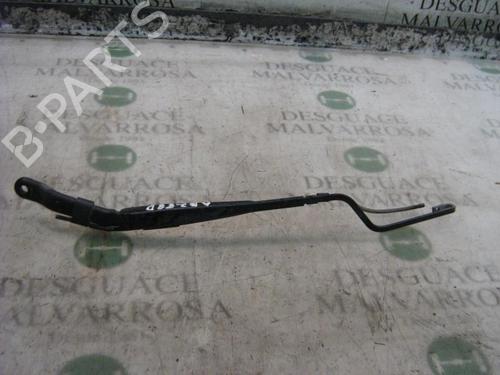 front-wipers-mechanism-opel-movano-a-van-x70-25-d-fd-1999-3762839 main image