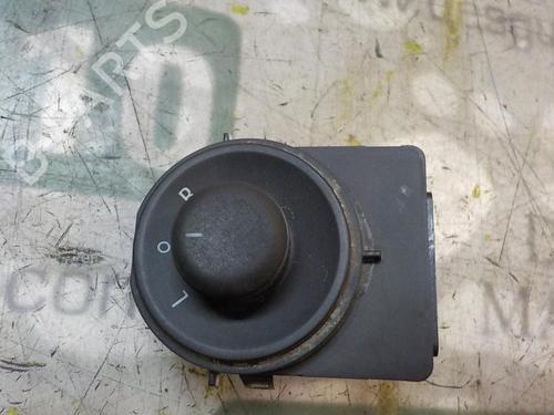 mirror-switch-opel-adam-m13-14-2012-2013-2014-2015-2016-2017-2018-2019-4001973 main image