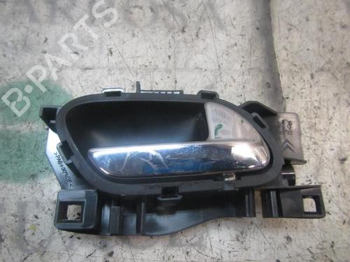 Used Rear right interior door handle Rear right interior door handle CITROËN C4 Picasso I MPV (UD_) [2006-2015] 3840212 3840212