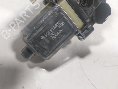 Right rear window motor AUDI A3 Sportback (8YA, 8YF) 30 TDI | BP17992777E22 