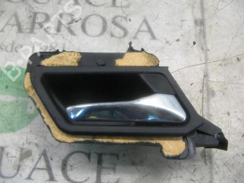 Used Front left interior door handle Front left interior door handle MERCEDES-BENZ C-CLASS (W202) C 250 Turbo-D (202.128) (150 hp) 3760520 3760520