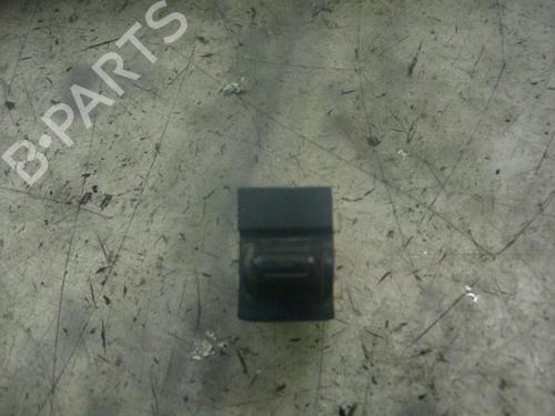 Used Right rear window switch Right rear window switch JEEP CHEROKEE (KJ) 2.5 CRD 4x4 (143 hp) 3775299 3775299