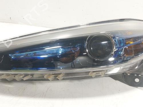 Used Left headlight Left headlight RENAULT ZOE (BFM_) ZOE (BFMD) (109 hp) 30814078 30814078
