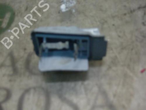 Used Interior roof light Interior roof light RENAULT MEGANE II Coupé-Cabriolet (EM0/1_) 1.9 dCi (120 hp) 7413696 7413696