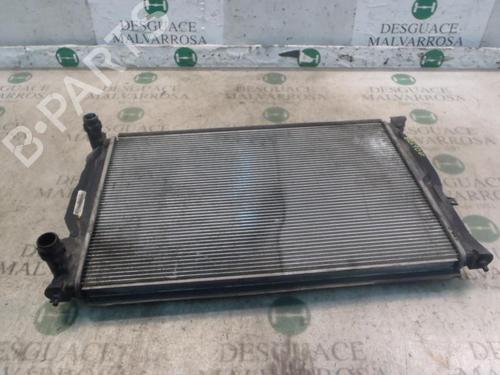 Used Water radiator Water radiator SKODA SUPERB I (3U4) 2.0 TDI (140 hp) 3799310 3799310