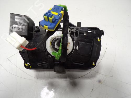 squib-airbag-dacia-sandero-ii-255676909r-255671274r-e11811200-2012-12119340 main image