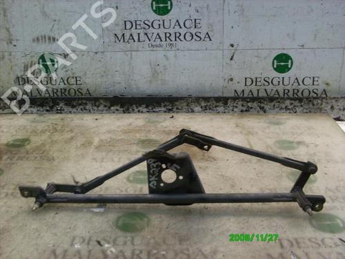 Used Front wipers mechanism VW GOLF III (1H1) 1.9 D (64 hp) 14299646