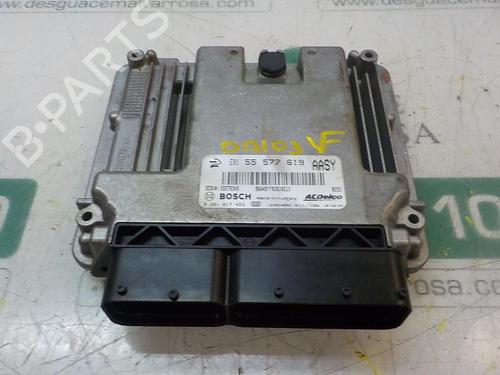 Used Engine control unit (ECU) OPEL INSIGNIA A (G09) 2.0 CDTI (68) (160 hp) 3865638