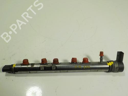 Used Injection rail Injection rail BMW 3 (F30, F80) 320 d (163 hp) 15067092 15067092