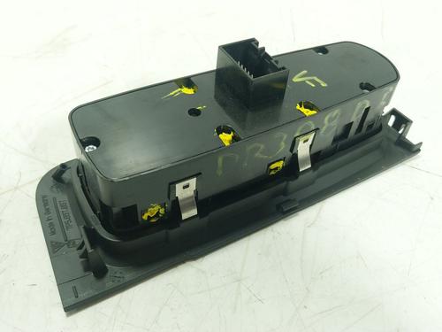 Left front window switch PORSCHE CAYENNE (92A) 4.8 Turbo | BP32492843I27