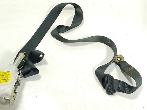 Sikkerhedssele bag venstre Sikkerhedssele bag venstre TOYOTA YARIS (_P13_) 1.5 Hybrid (NHP130_, NHP130) (101 hp) 36447515 36447515