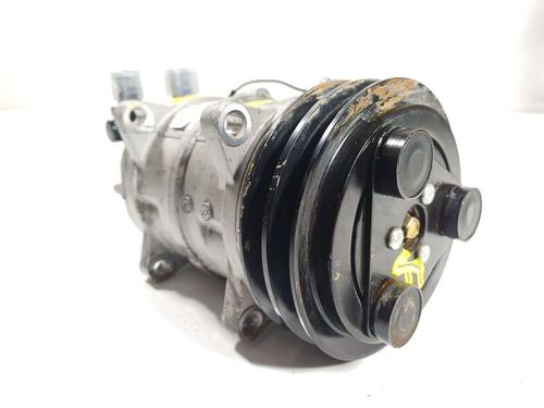 Used AC compressor AC compressor VOLVO 940 (944) 2.3 Turbo (190 hp) 40098721 40098721