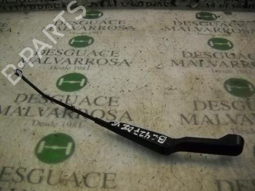 Used Front windshield wiper arm Front windshield wiper arm 3777867 3777867