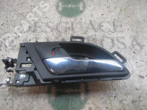 Used Rear left interior door handle Rear left interior door handle HONDA CR-V II (RD_) 2.2 CTDi (RD9) (140 hp) 4017198 4017198