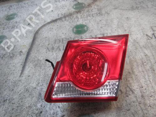 right-tailgate-light-chevrolet-cruze-j300-2009-6617943 main image