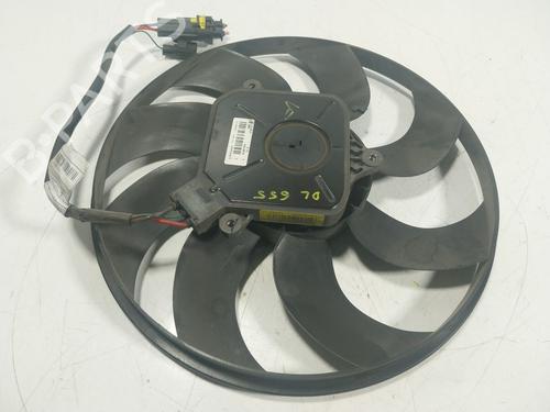 Radiator fan RENAULT ZOE (BFM_)  | BP18304300M35