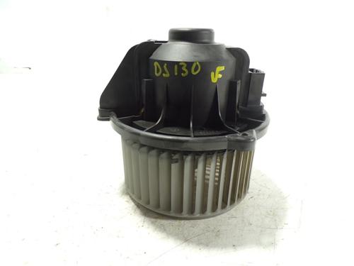 Heater blower motor LAND ROVER DISCOVERY IV (L319) 3.0 TD 4x4 (245 hp) 9624866