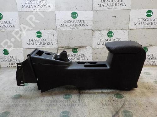 Armlæn Armlæn NISSAN X-TRAIL II (T31) [2007-2018] 7152302 7152302