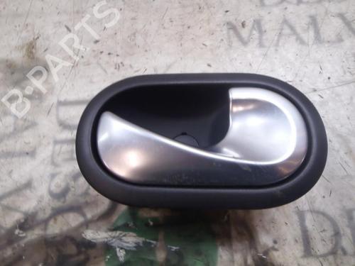 front-right-interior-door-handle-renault-clio-iii-br01-cr01-2005-2006-2007-2008-2009-2010-2011-2012-2013-2014-3820446 main image