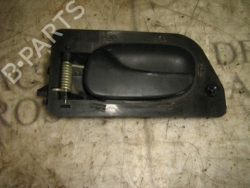Used Front left interior door handle Front left interior door handle RENAULT LAGUNA I (B56_, 556_) 1.9 dTi (B56J) (98 hp) 3772986 3772986