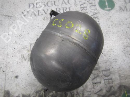 Used Brake master cylinder MERCEDES-BENZ S-CLASS (W220, V220) [1998-2005]  3826985