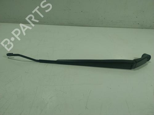 Used Front windshield wiper arm TOYOTA COROLLA Liftback (_E11_) [1997-2002]  19310334