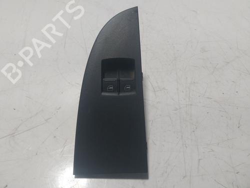 Used Left front window switch Left front window switch SEAT LEON (1P1) 1.4 TSI (125 hp) 20233946 20233946