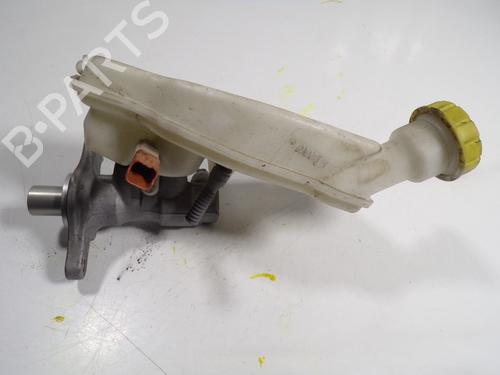 Used Brake master cylinder Brake master cylinder PEUGEOT 2008 I (CU_) 1.6 HDi (92 hp) 7818795 7818795